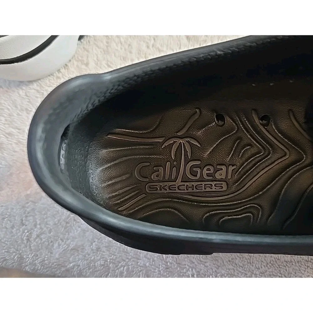 Skechers Cali Gear Mens‎ Slipon Shoes Size 11 Blue & White